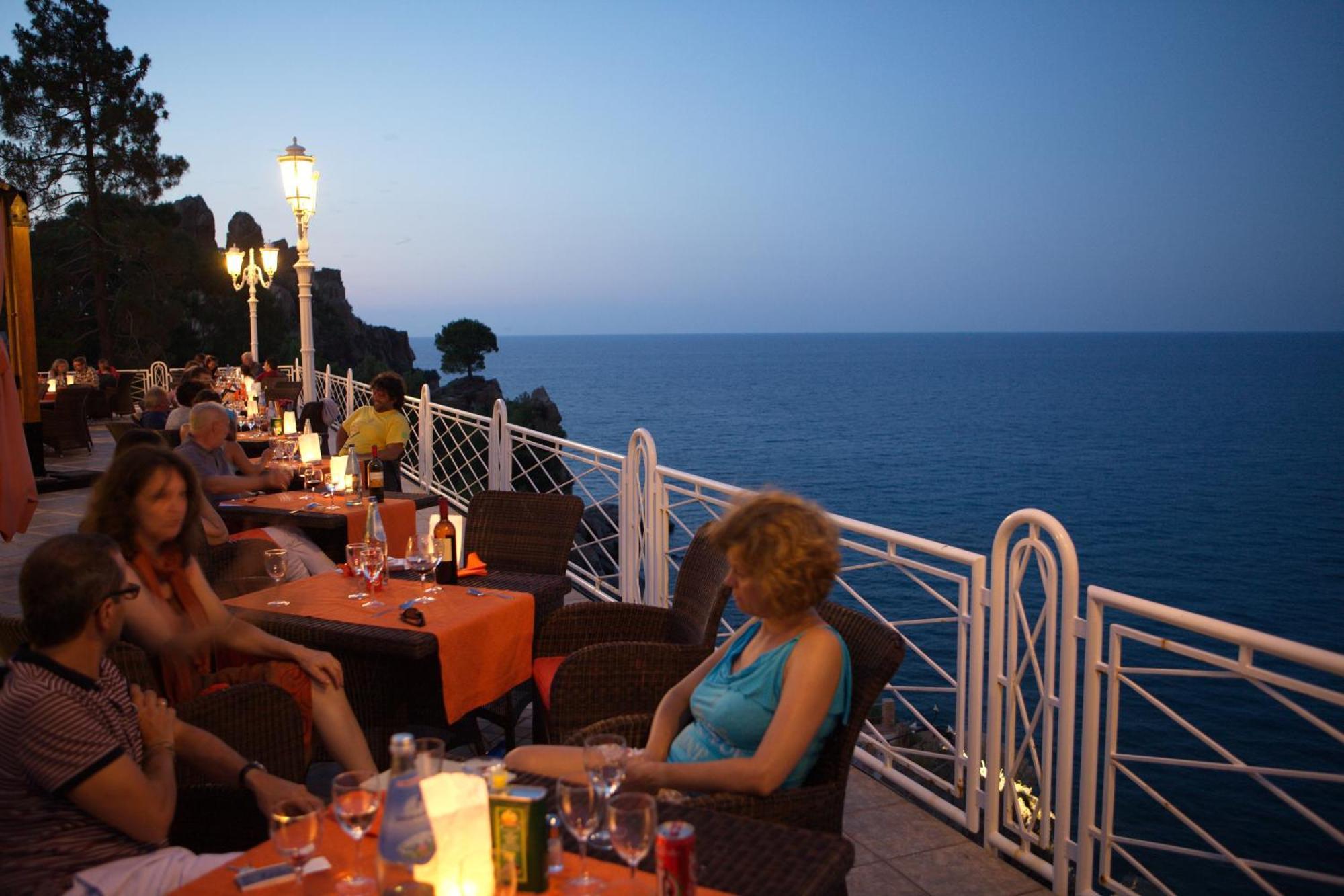 Hotel Kalura Cefalu Nhà hàng bức ảnh